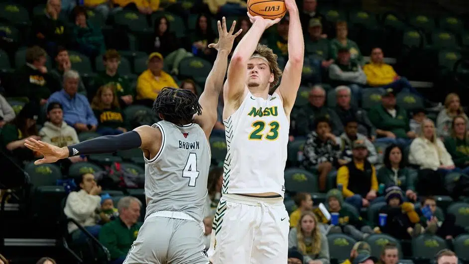 NDSU Mens Basketball Beats Denver Behind Skunbergs 30 Point Game