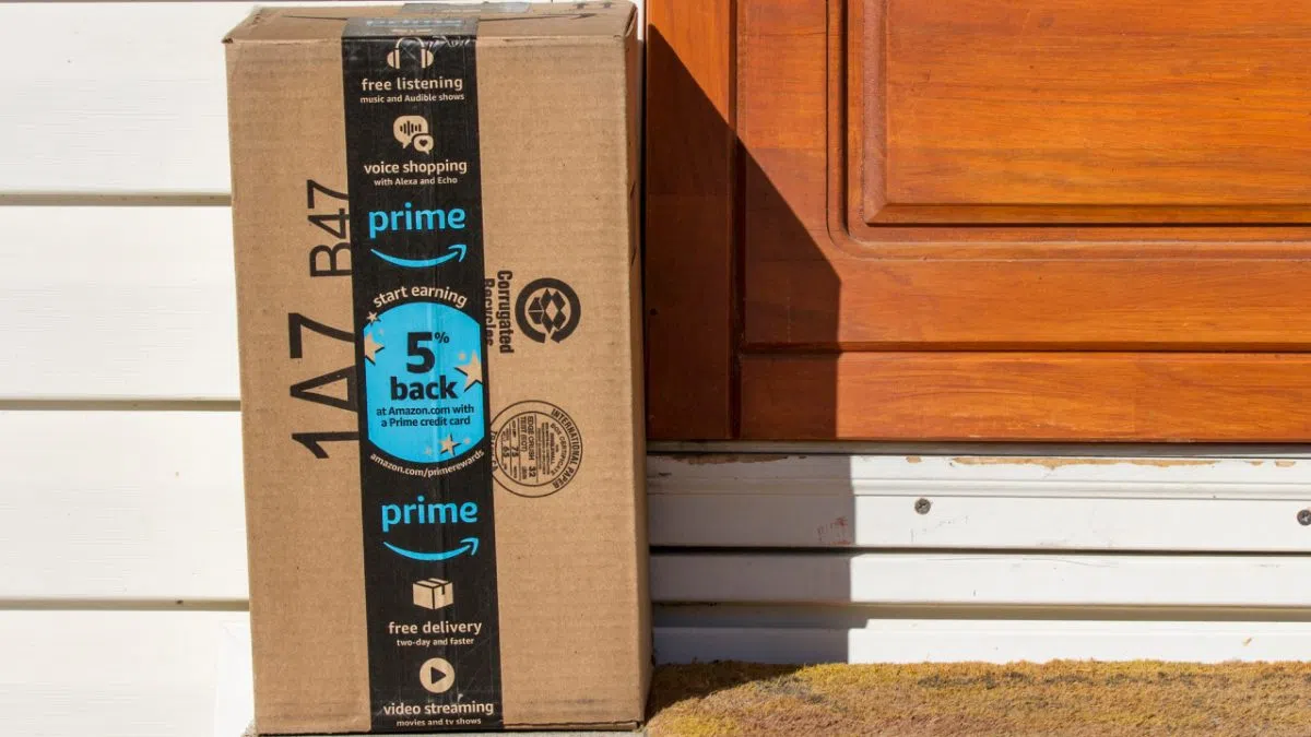 Sam Kelly on Zoe Finding the Amazon Gift Catalog PRAISE 106.5