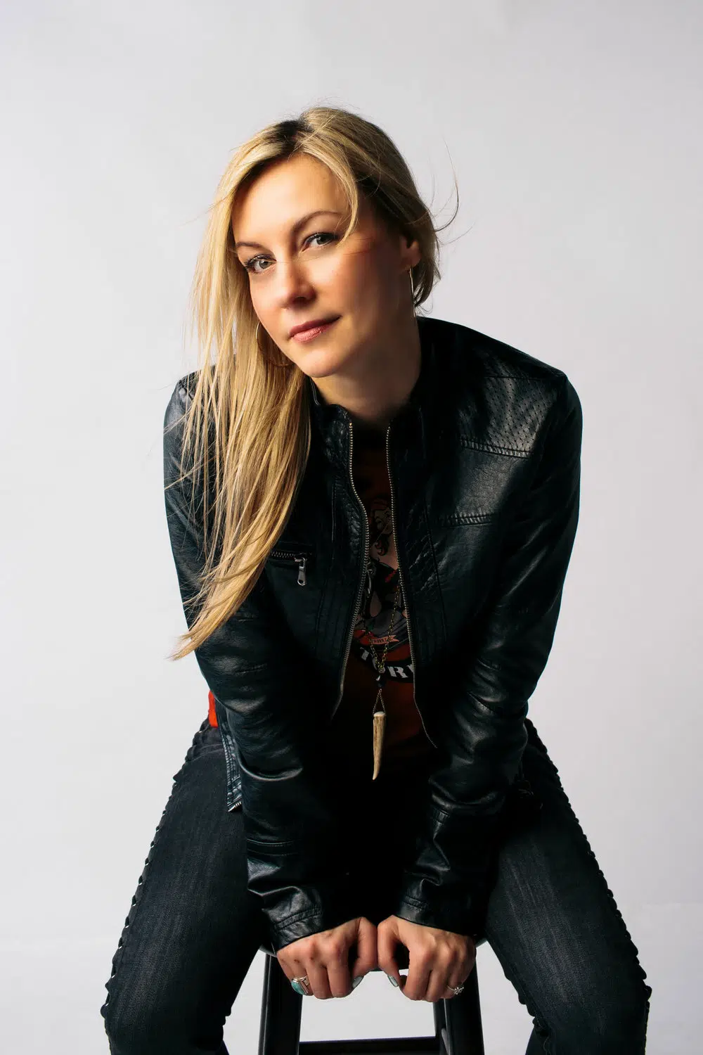 LISTEN: Robynn Shayne on Texas Nights with Scotty Bennett 9/29/21