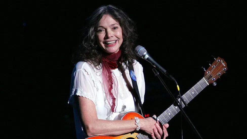 Nanci Griffith: Austin-Raised Folk & Country Singer-Songwriter Dies Aged 68
