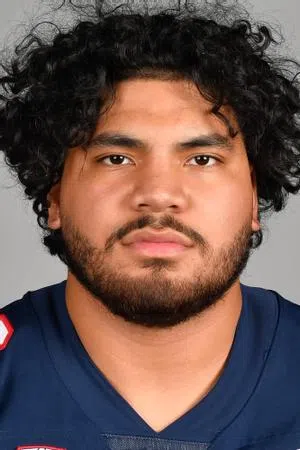 Texas Lands Commitment From Arizona Transfer Defensive Tackle Tiaoalii Savea