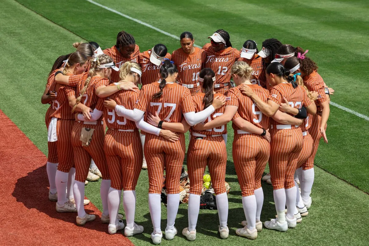 Texas and Oklahoma Stand Out in Big 12 Softball Awards