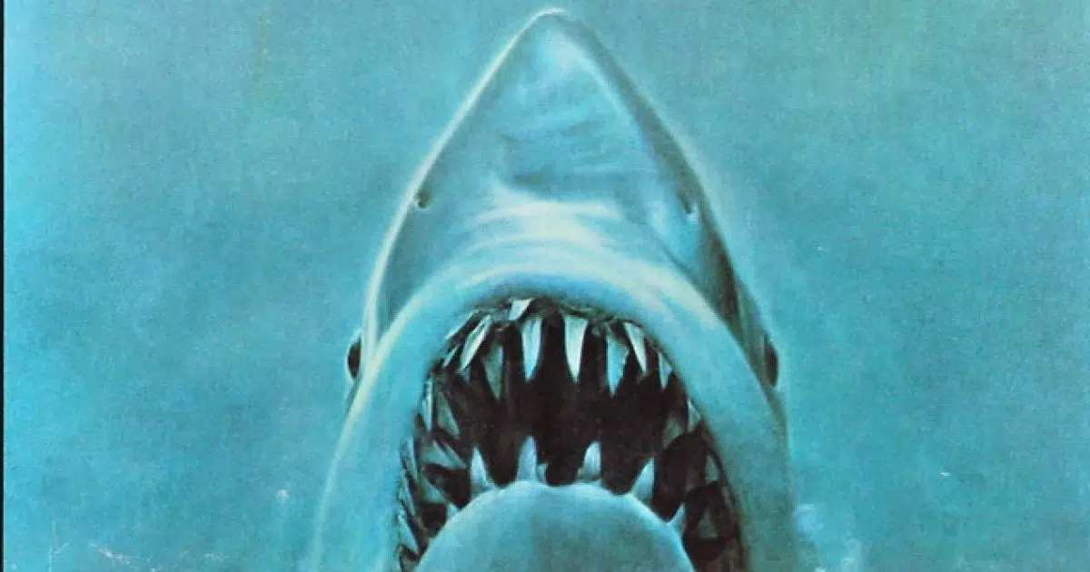 You’re Gonna’ Need a Bigger Tub: WATCH ‘Jaws’ Bath Bomb Bloody the ...