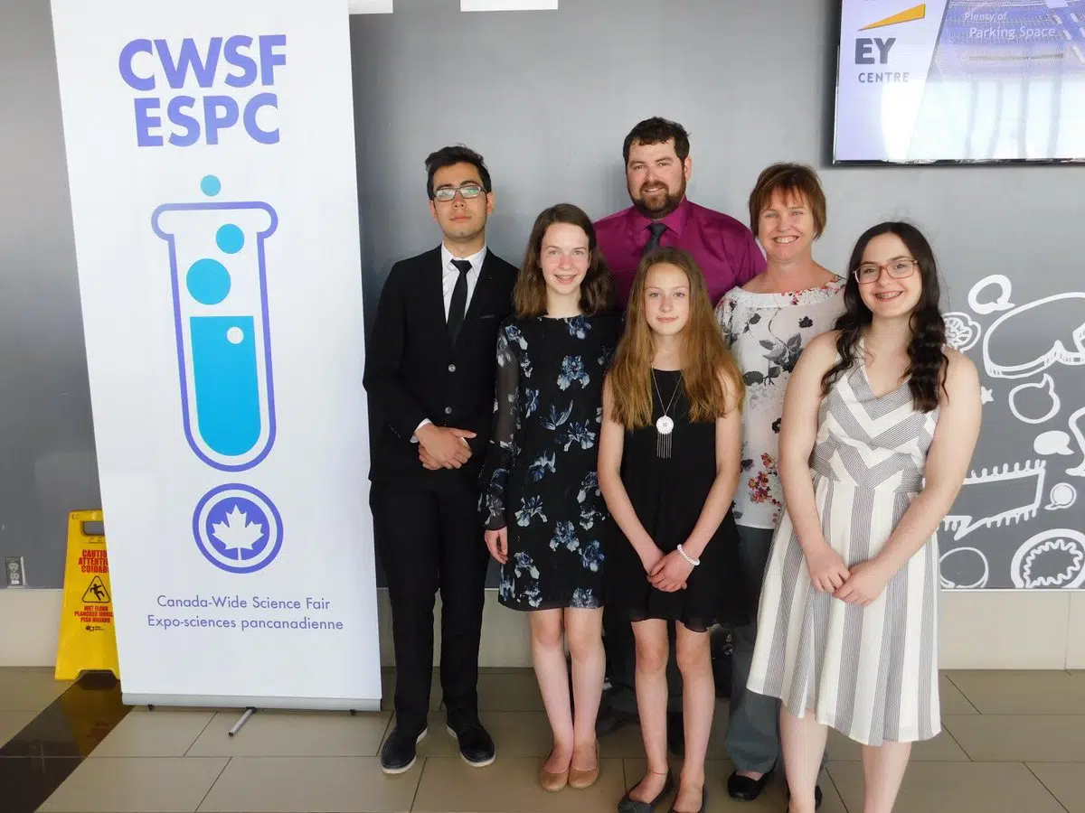 Local student wins national science fair award