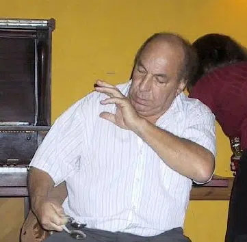 "Spoon Man" scheduled to return in perjury case