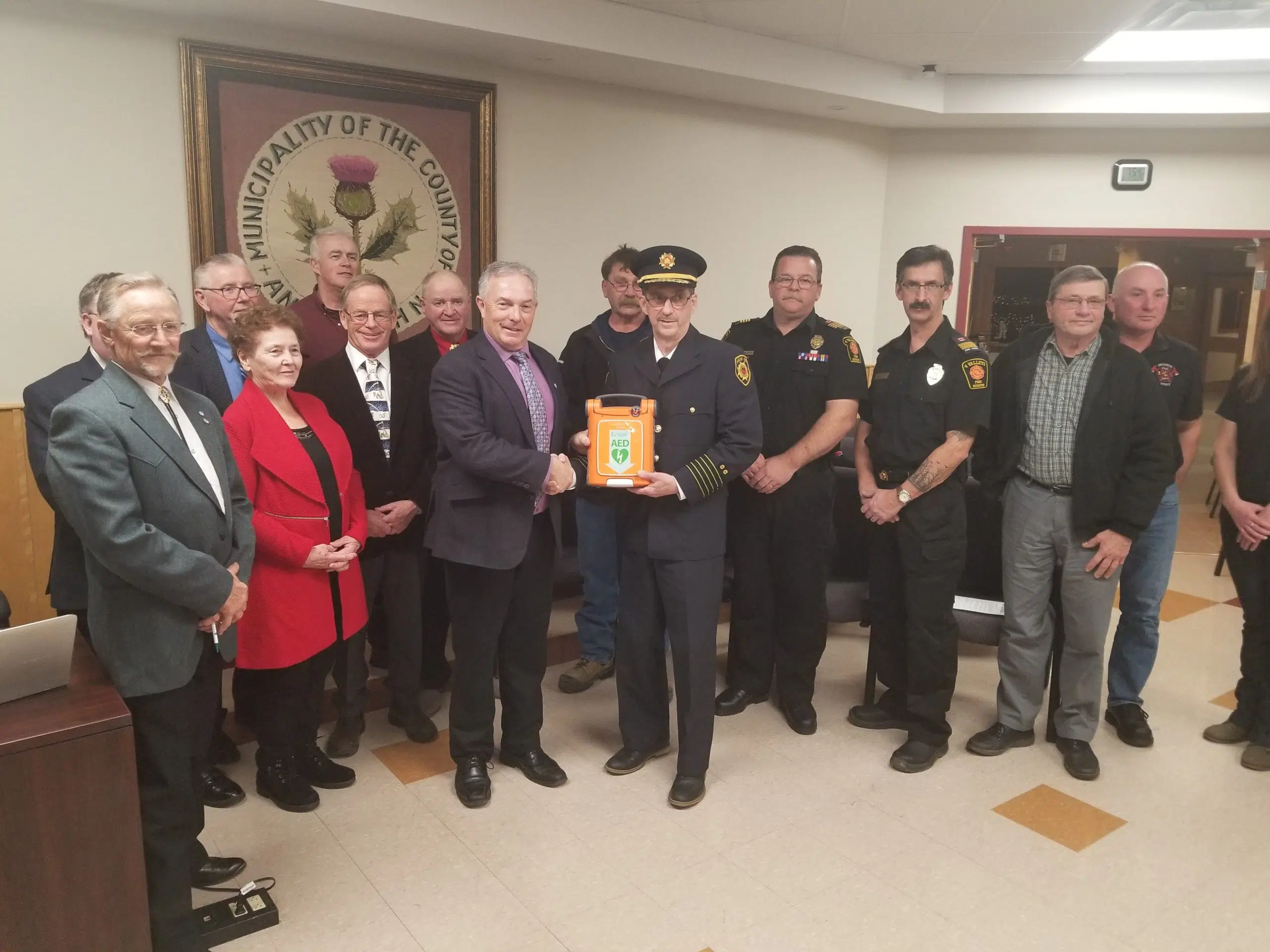 Five local fire departments get AEDs 101.5 The Hawk