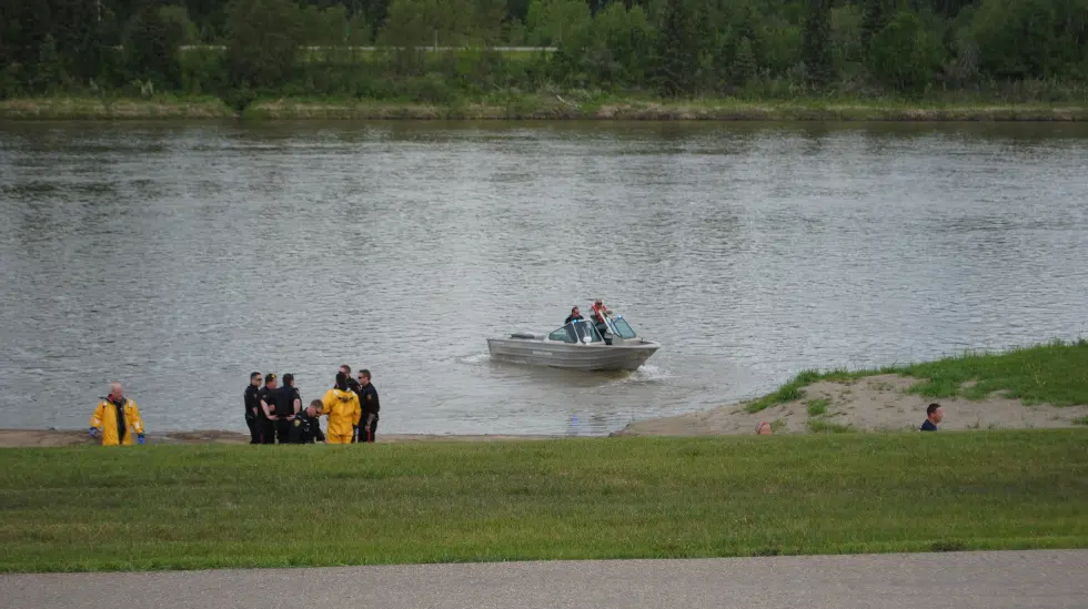 One dead in Wollaston Lake boating incident paNOW