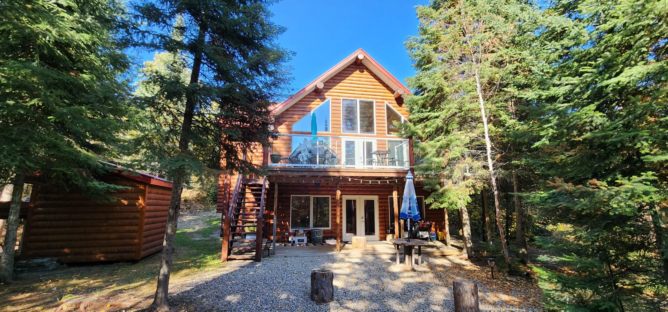 Emma Lake year round cottage retreat paNOW