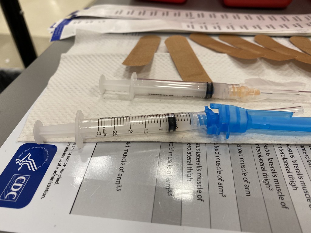 Haliburton, Kawartha, Pine Ridge District Health Unit closing mass vaccination clinics in Lindsay and Cobourg