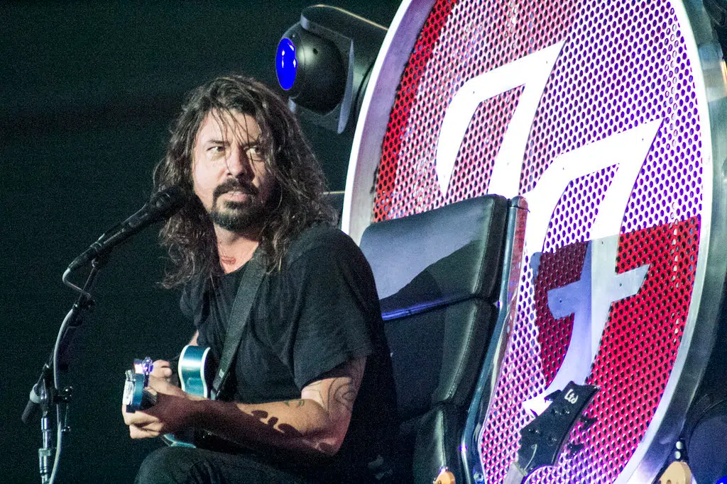 91X New Song Pick - Foo Fighters, Love Dies Young