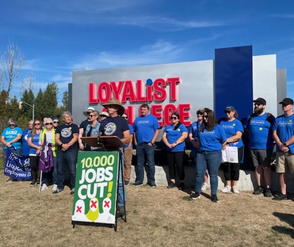 OPSEU holds solidarity rally with striking Loyalist College support staff