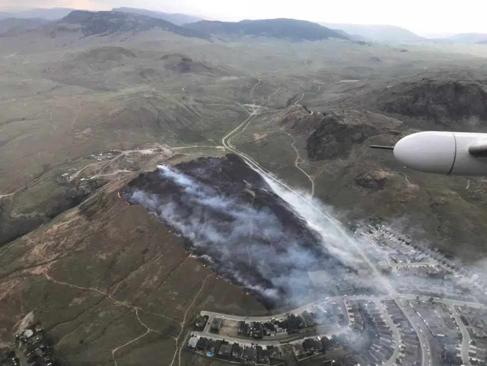 Updated - Close call as a wildfire breaks out above Batchelor Heights