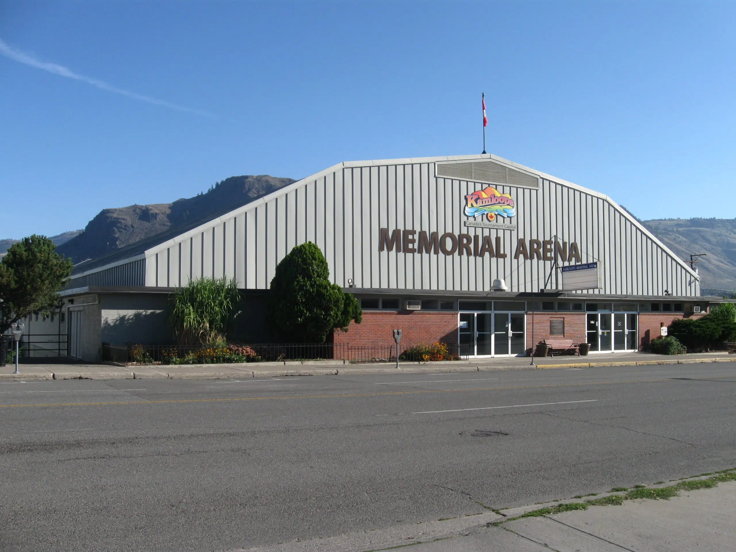 Many Kamloops ice users upset with Memorial Arena being used as a homeless shelter