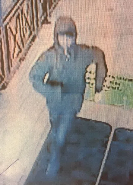 RCMP looking for suspect after smash and grab at Aberdeen Mall jewellery store