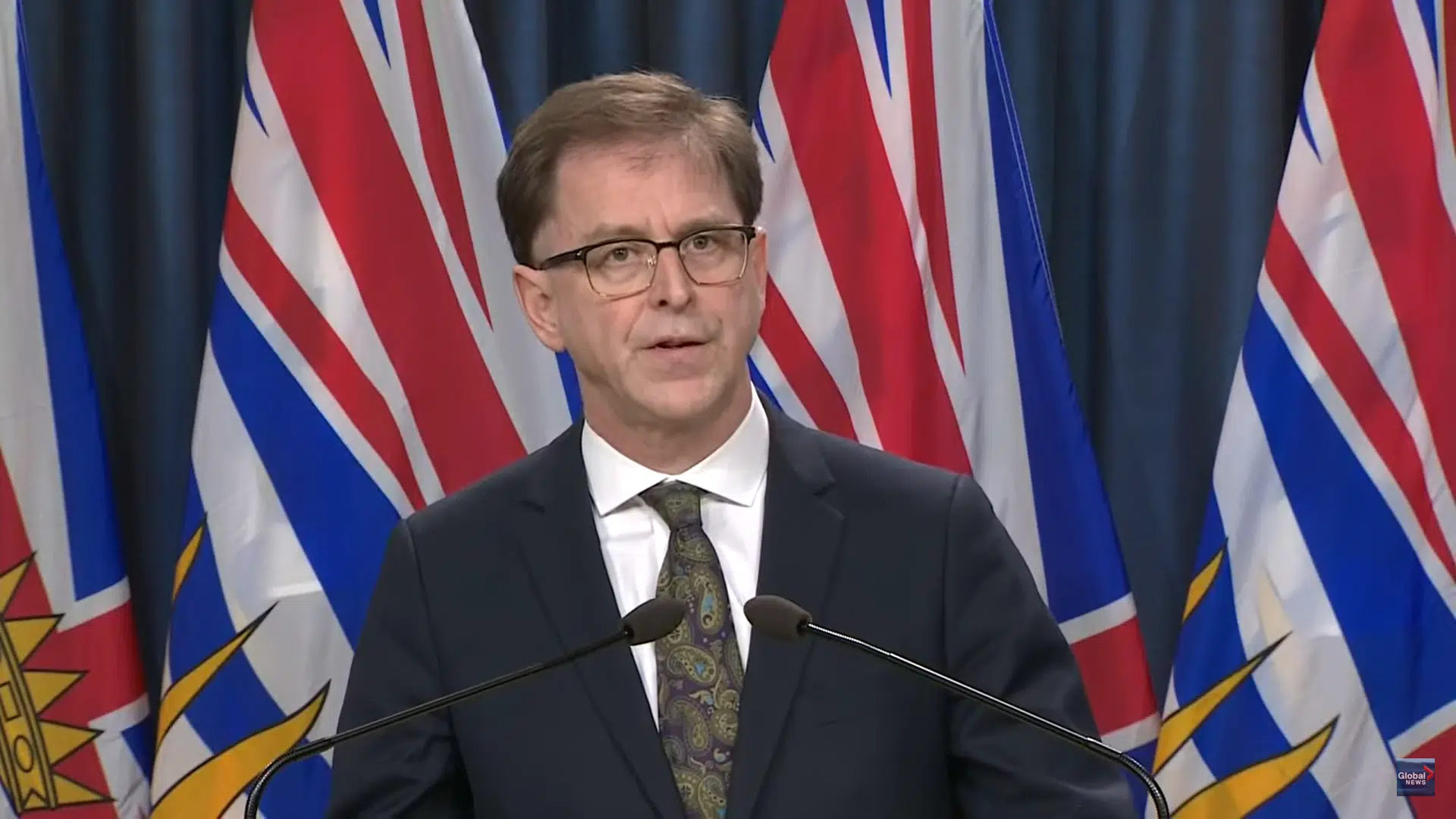 Health Minister aware of fake text messages giving people COVID-19 test results