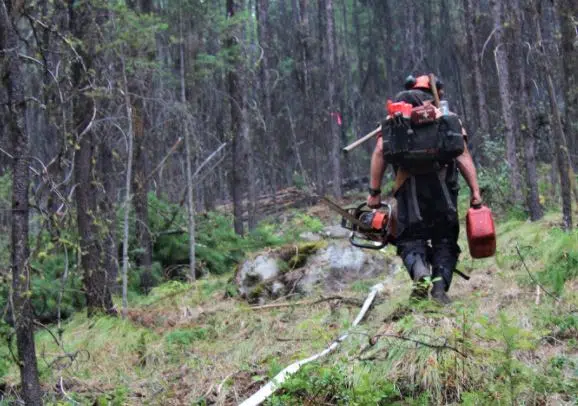 Thirty-four firefighters from Australia joining fight against B.C. wildfires this week