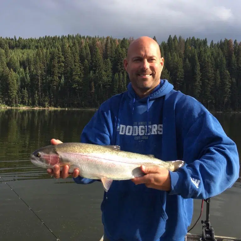 UPDATE: Kamloops gym teacher reinstated after being fired for sexual advances against former student