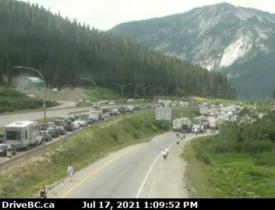 UPDATE - One killed, four injured after serious rollover crash on Coquihalla between Hope and Merritt