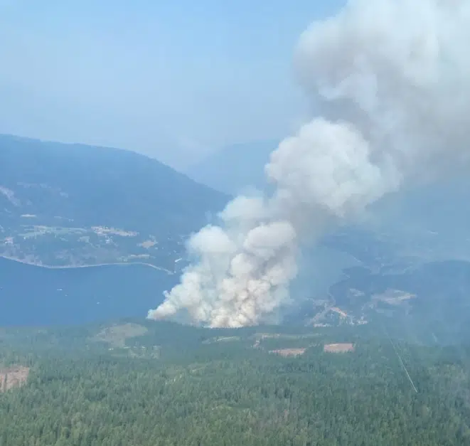 Parts of Sicamous being evacuated because of new wildfire Tuesday