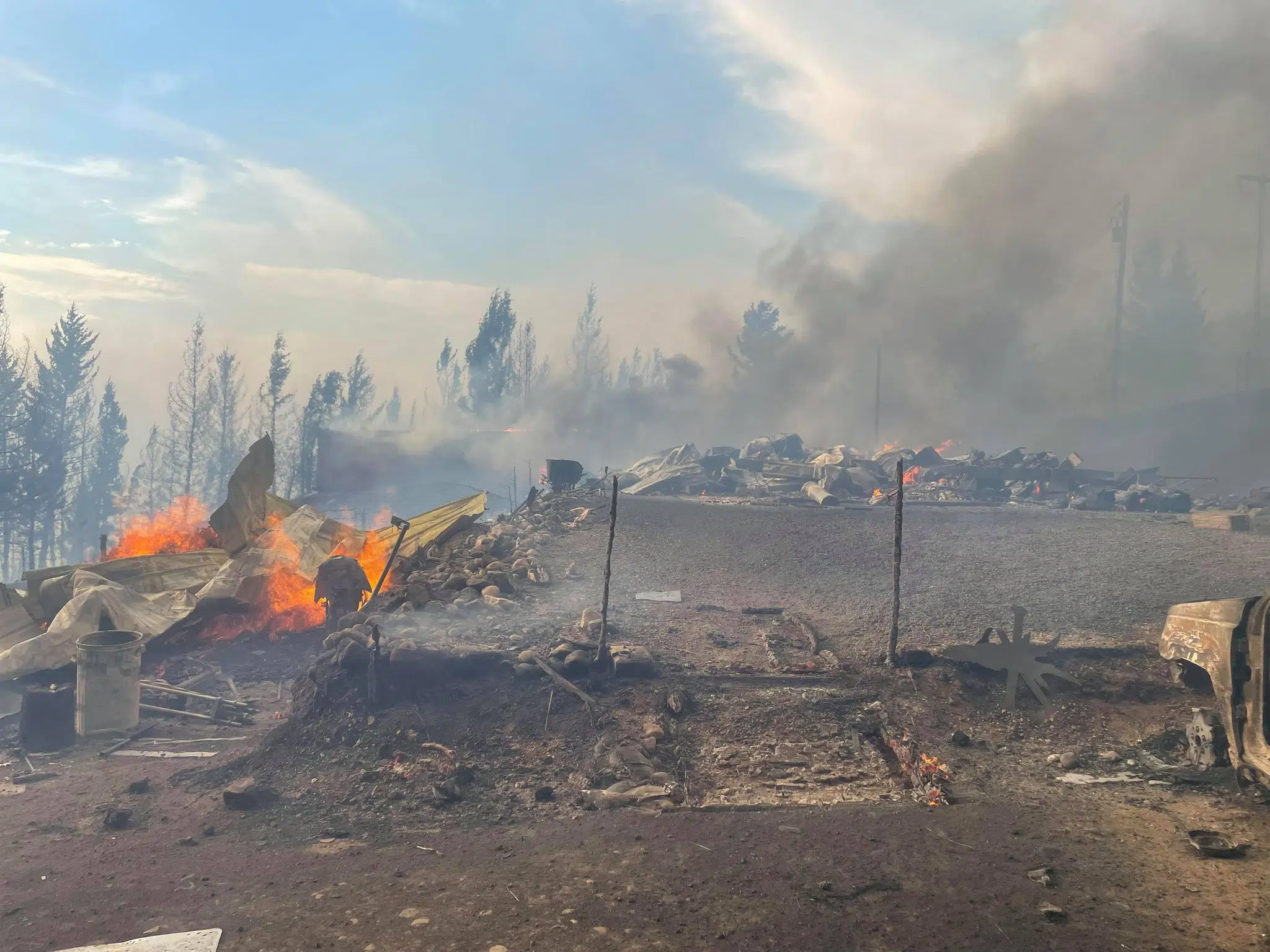 Structure losses reported in Monte Lake area due to raging White Rock Lake wildfire; evacuations now extend just outside Kamloops
