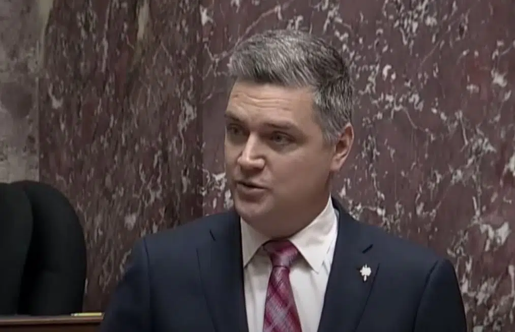 Kamloops MLAs seek answers over lack of replacement for retiring ophthalmologist