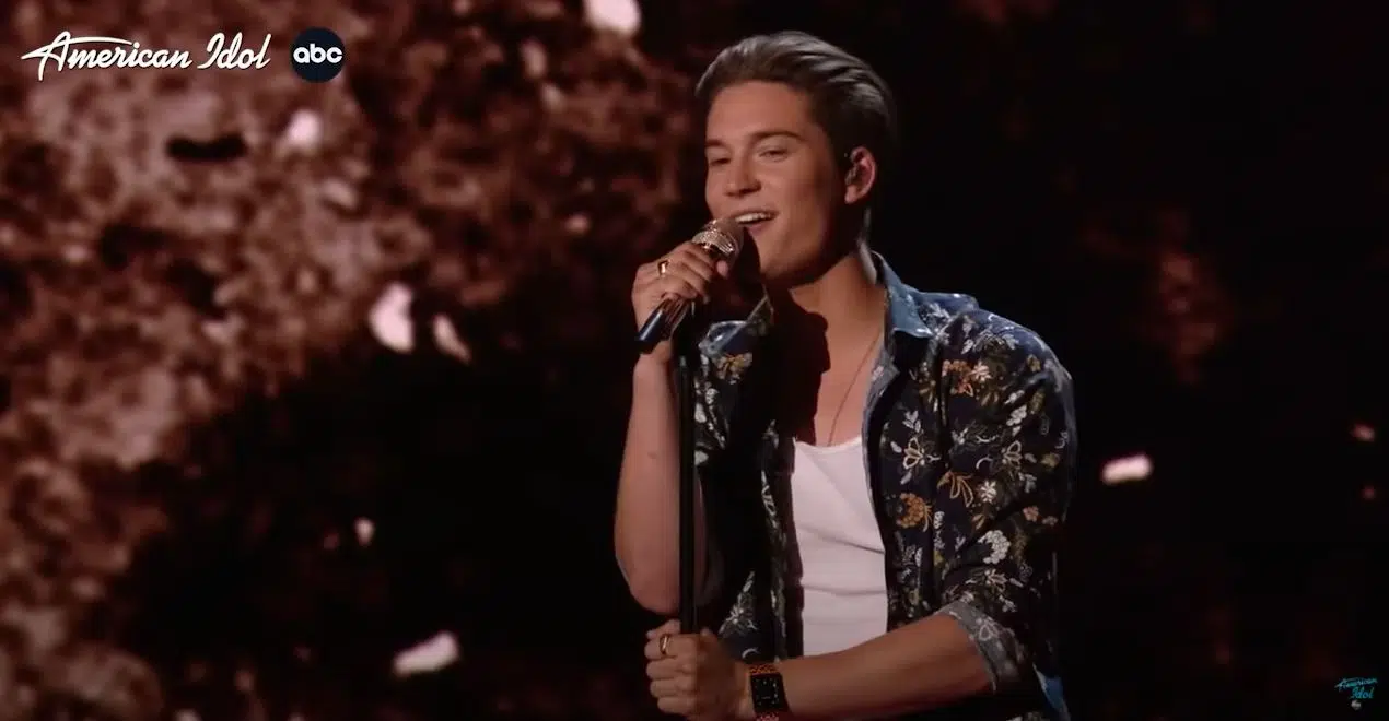 Kamloops' teenager Cameron Whitcomb advances to American Idol top-20