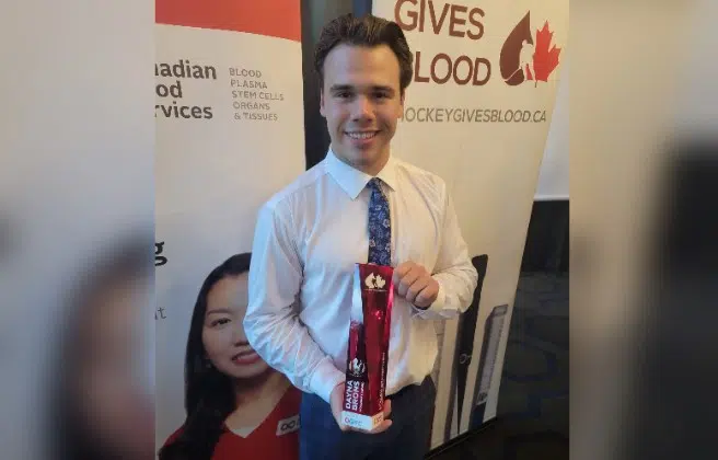Logan Stankoven wins Dayna Brons Honourary Award for work with Hockey Gives Blood