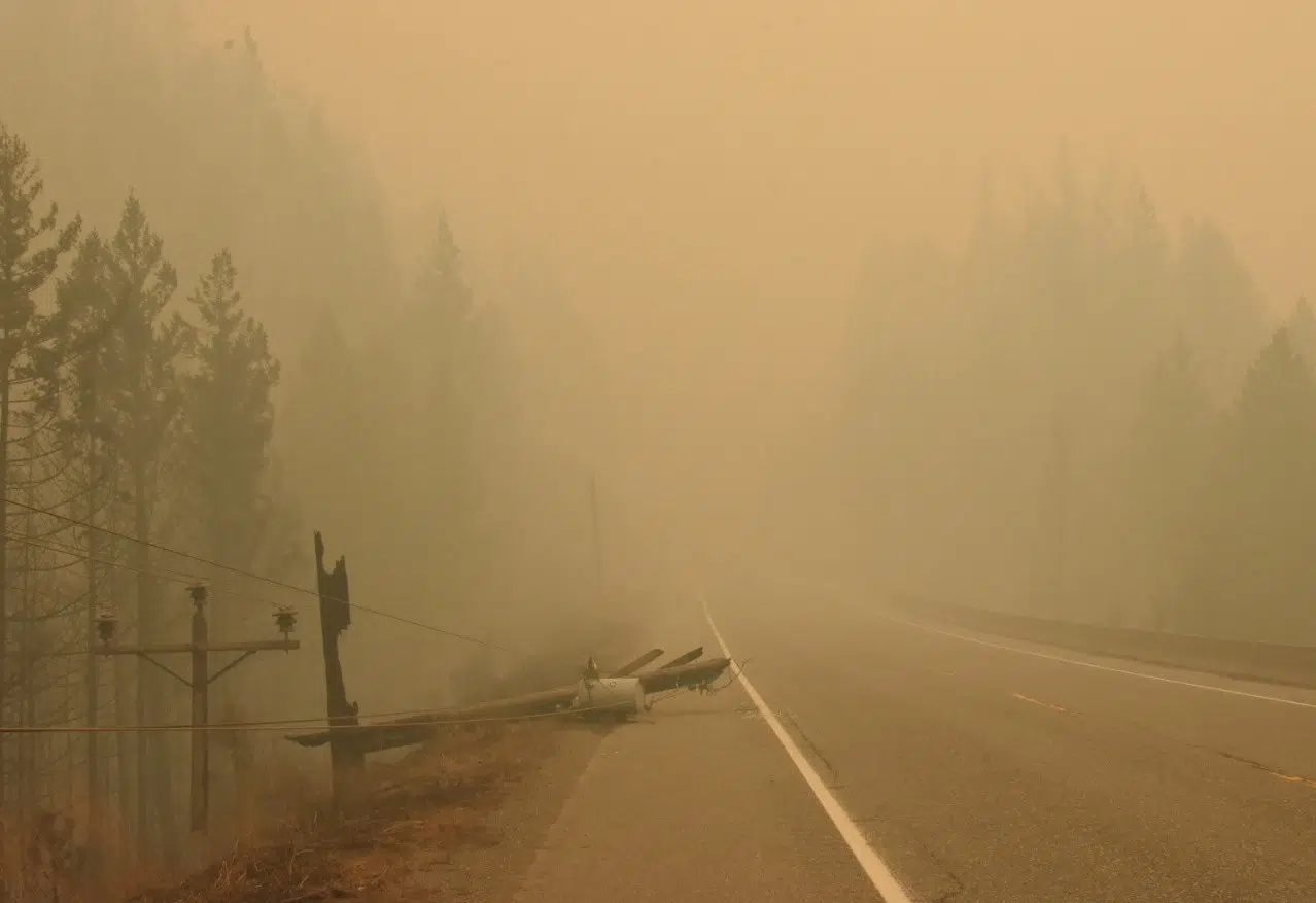 Trans-Canada re-opens through Fraser Canyon following Kookipi Creek wildfire