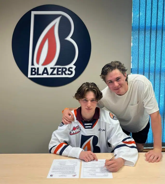 Blazers sign Bryce Minten to WHL Scholarship and Development Agreement