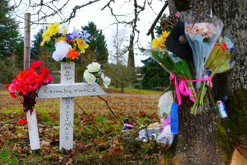 Kamloops council passes policy regulating roadside memorials