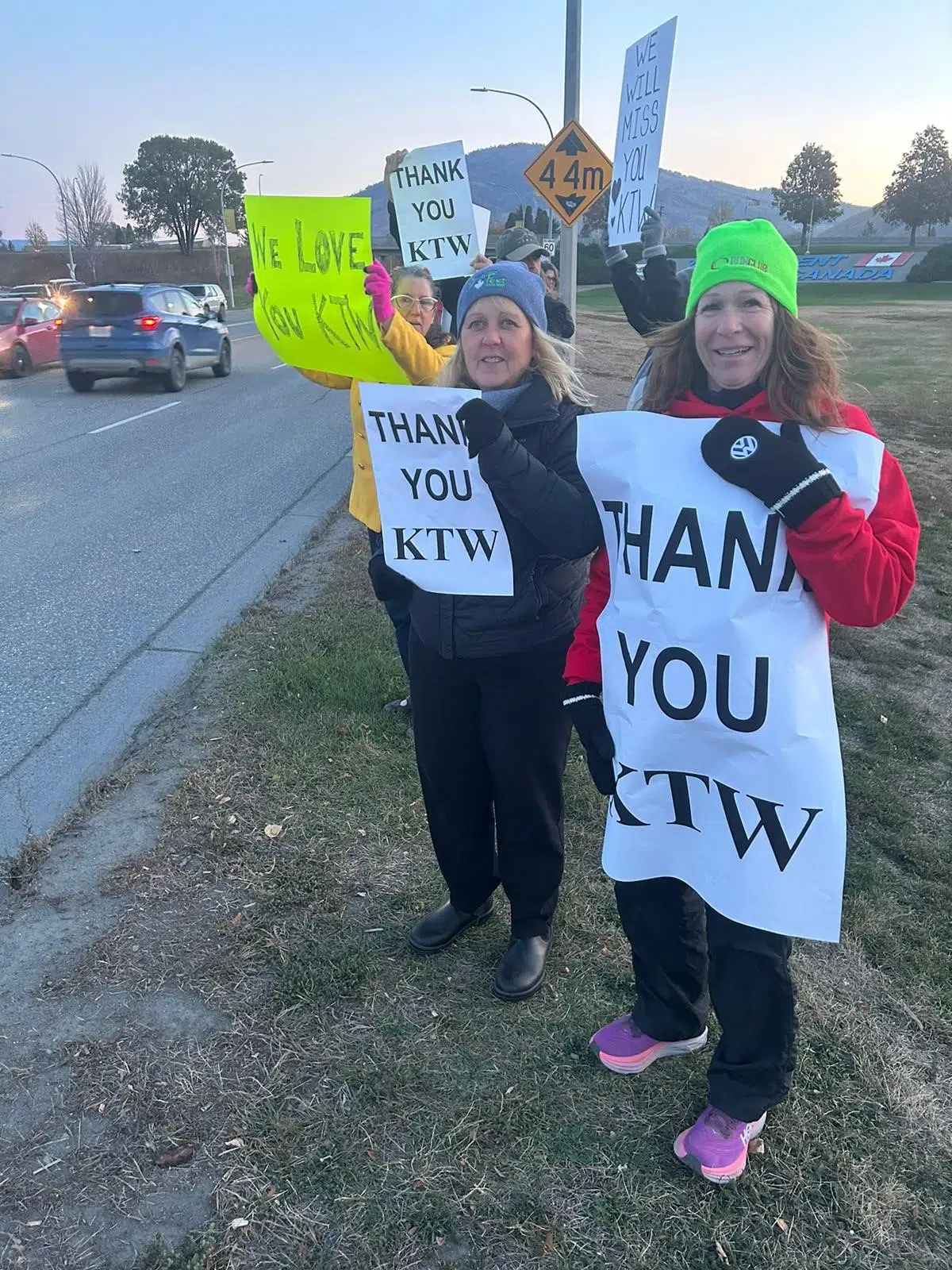 Dozens gather to say farewell to Kamloops This Week