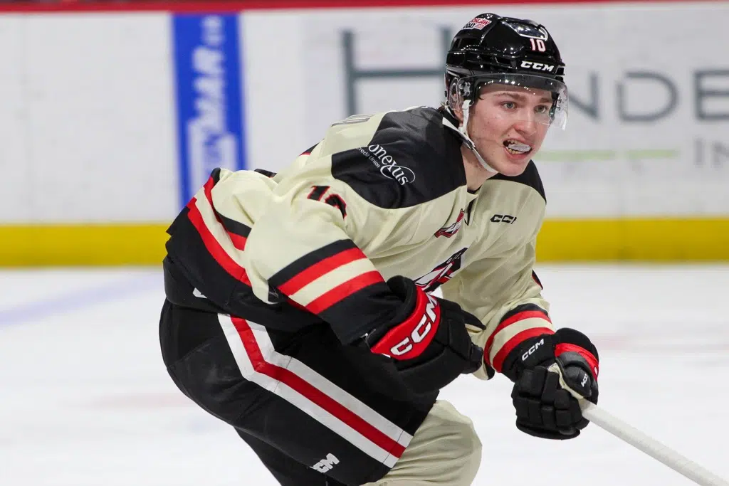 Blazers acquire 18-year-old defenceman from Moose Jaw Warriors