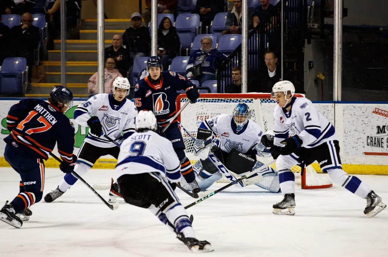 Royals beat Blazers 6-1 in first of four consecutive games