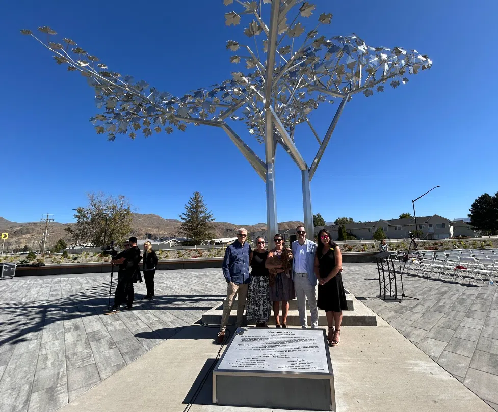 Snowbirds memorial to Capt. Jenn Casey near Kamloops Airport officially dedicated