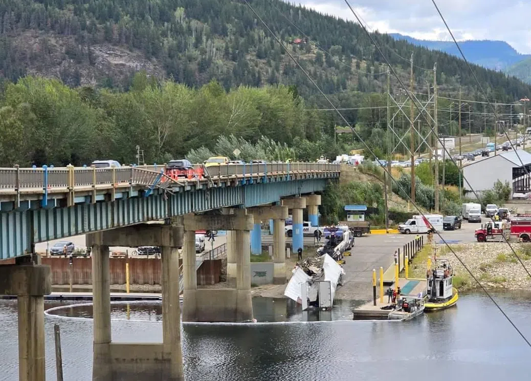 More details released after fatal semi crash in Sicamous Saturday
