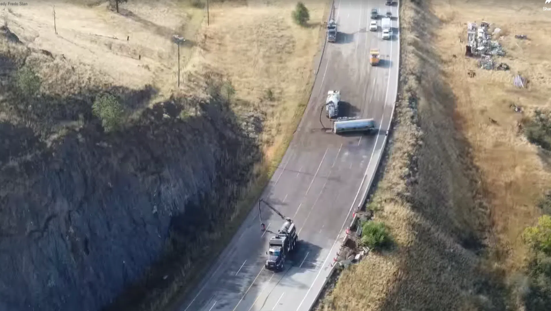 Onderzoek gaande naar 8.000 liter diesellekkage na crash op zaterdag nabij Rayleigh