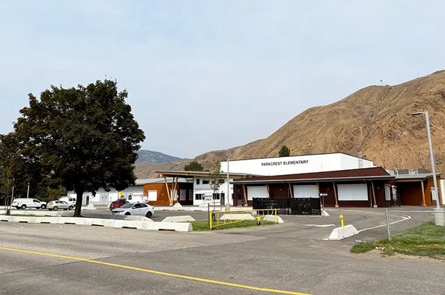 Students return to rebuilt Parkcrest Elementary in Kamloops five years after fire