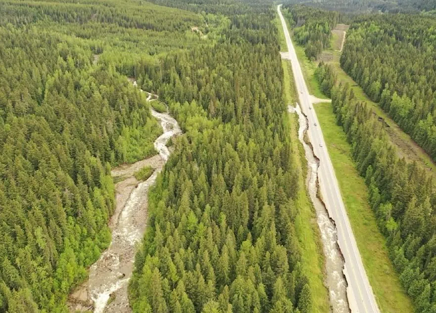 "Weeks" suggested as photo reveals flood damage to Yellowhead in North Thompson