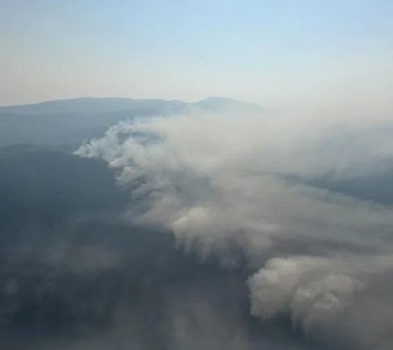 Wildfire cuts across Coquihalla, likely extending its shutdown past Thursday