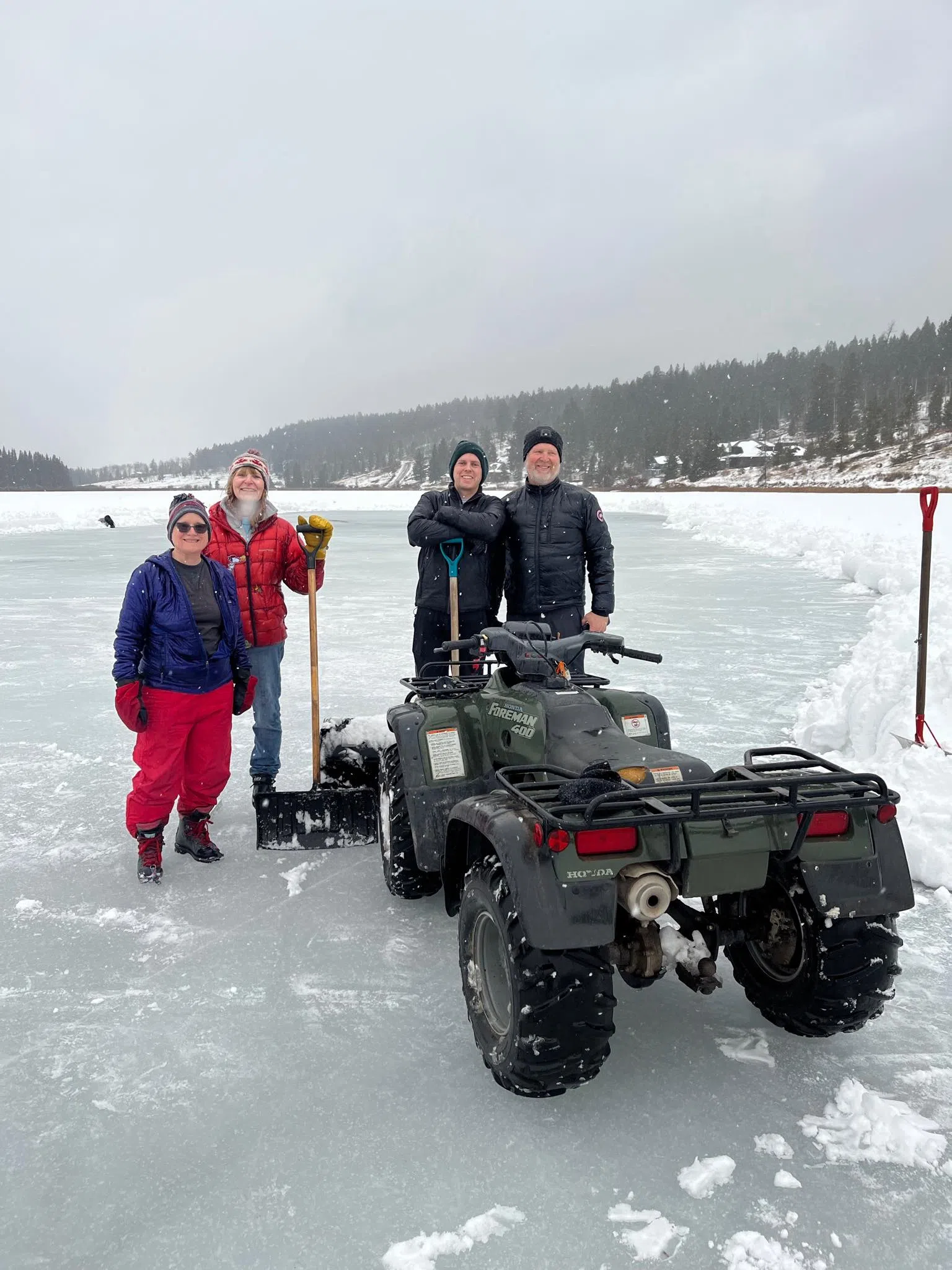 Volunteers needed to build outdoor skating rink at Lac Le Jeune this Saturday