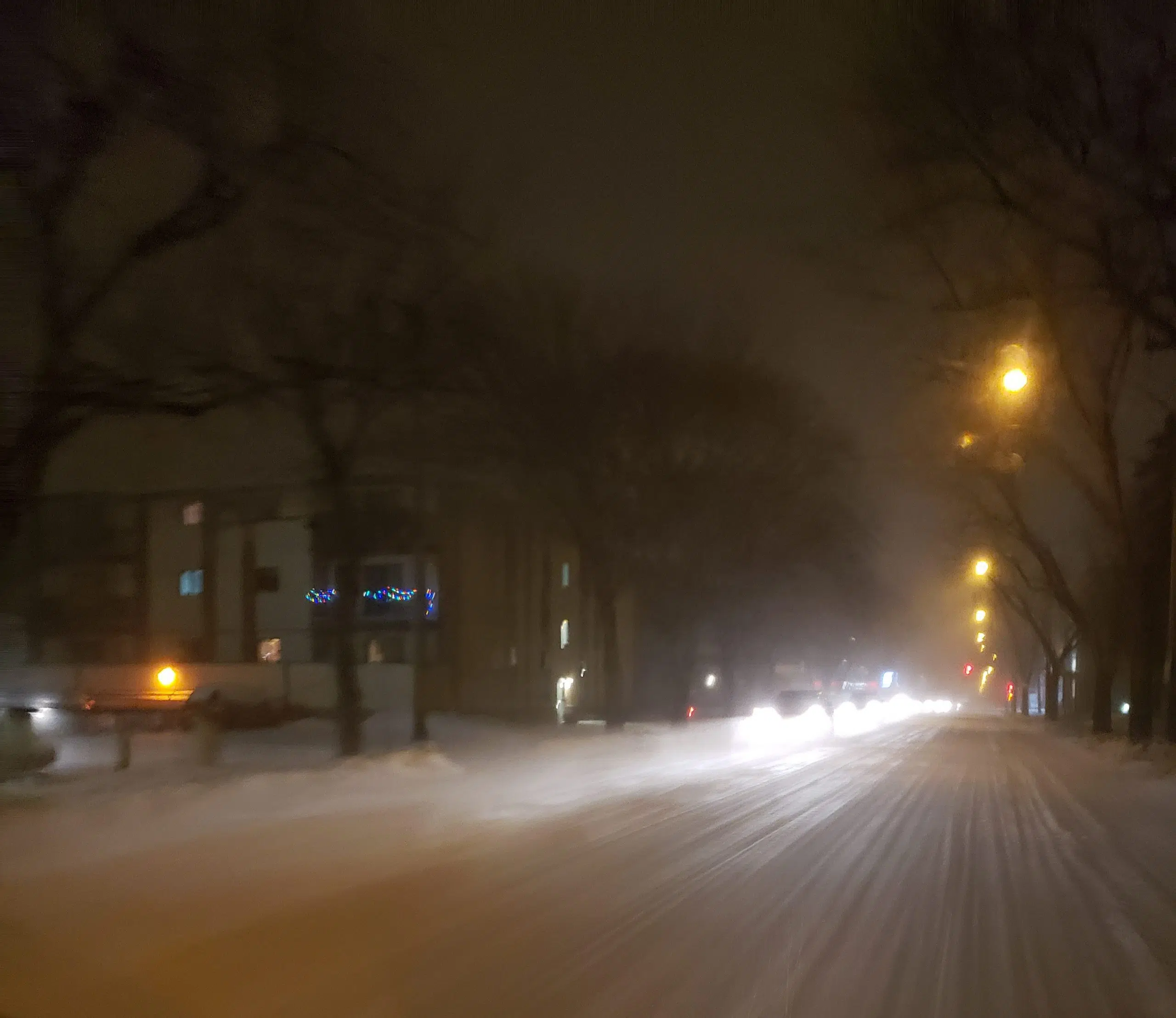 City crews work to mitigate icy road conditions in Saskatoon Country 600 CJWW