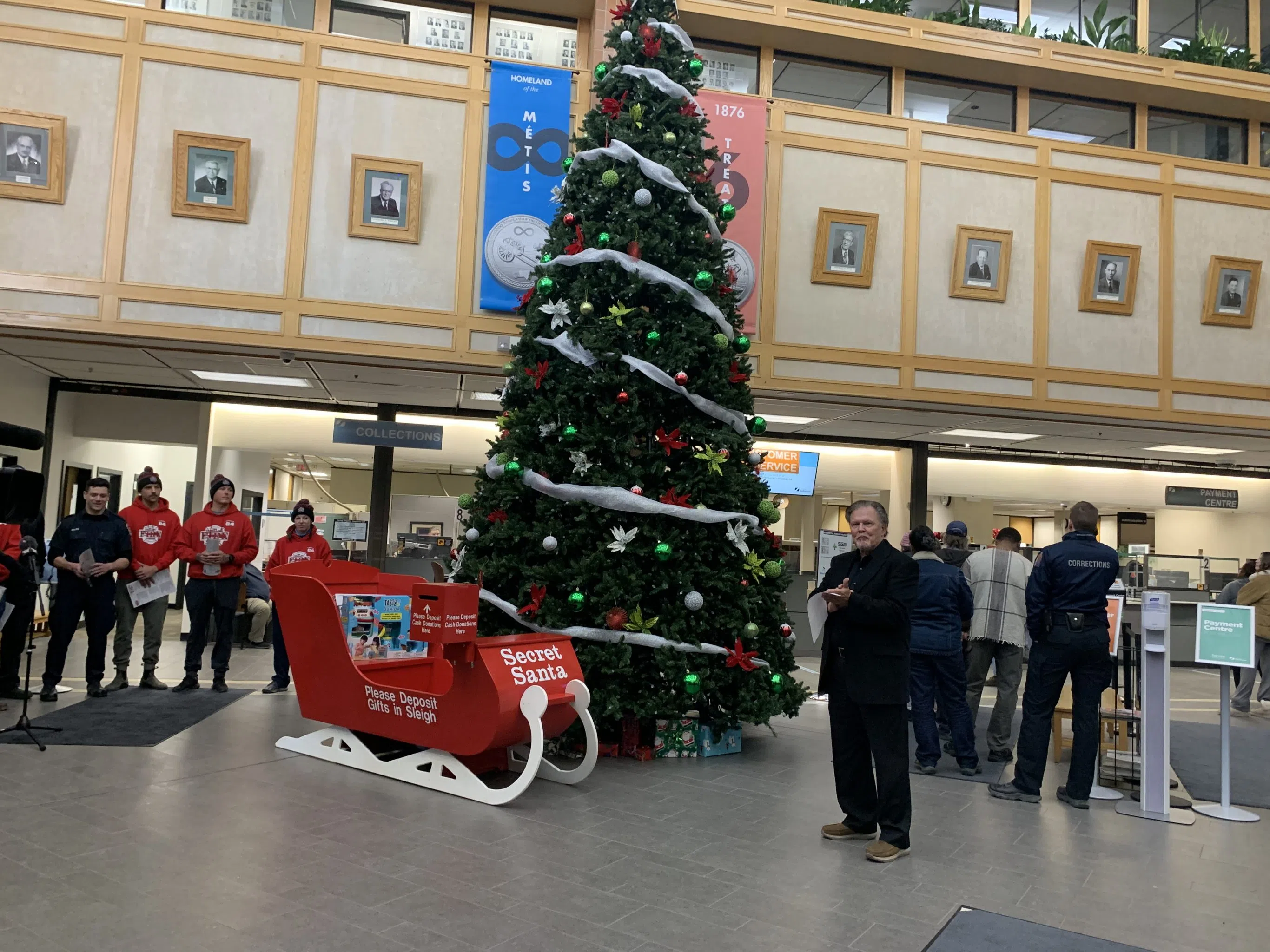 Secret Santa accepting donations at Saturday's Saskatoon Blades game