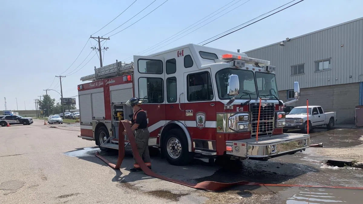 No one injured in Saskatoon townhouse fire 92.9 The Bull