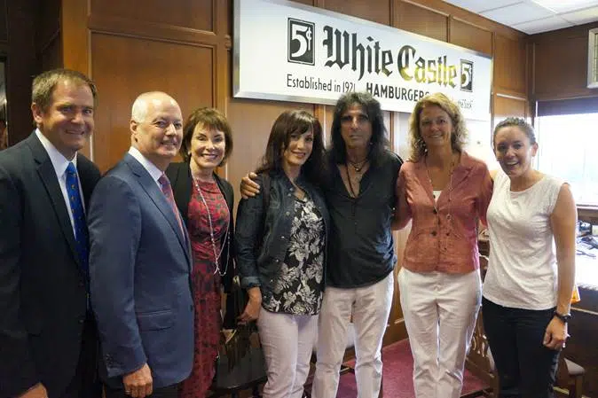 Alice Cooper Inducted Into White Castle Hall of Fame