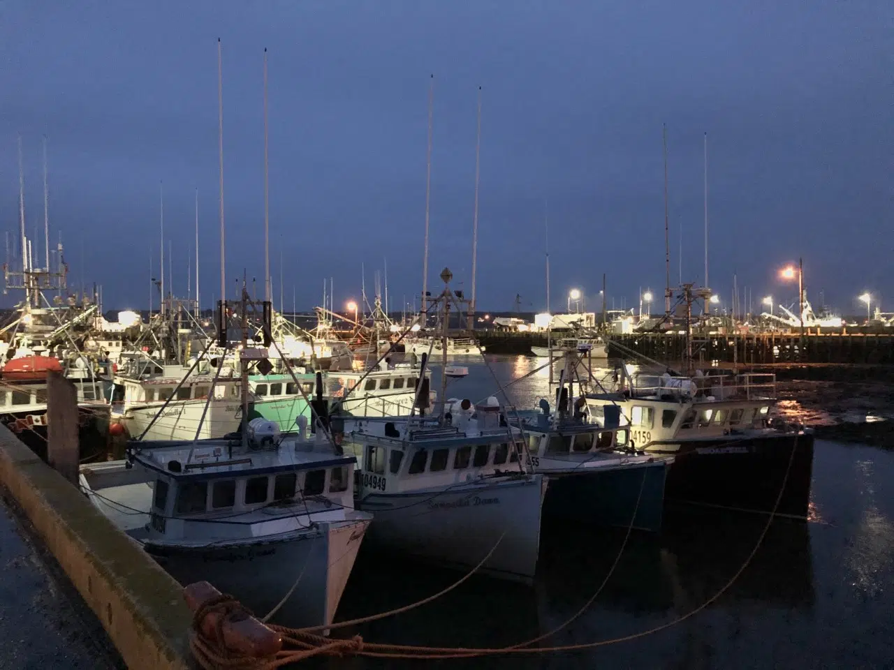 Fisheries Minister Says 'Moderate Livelihood' Being Defined