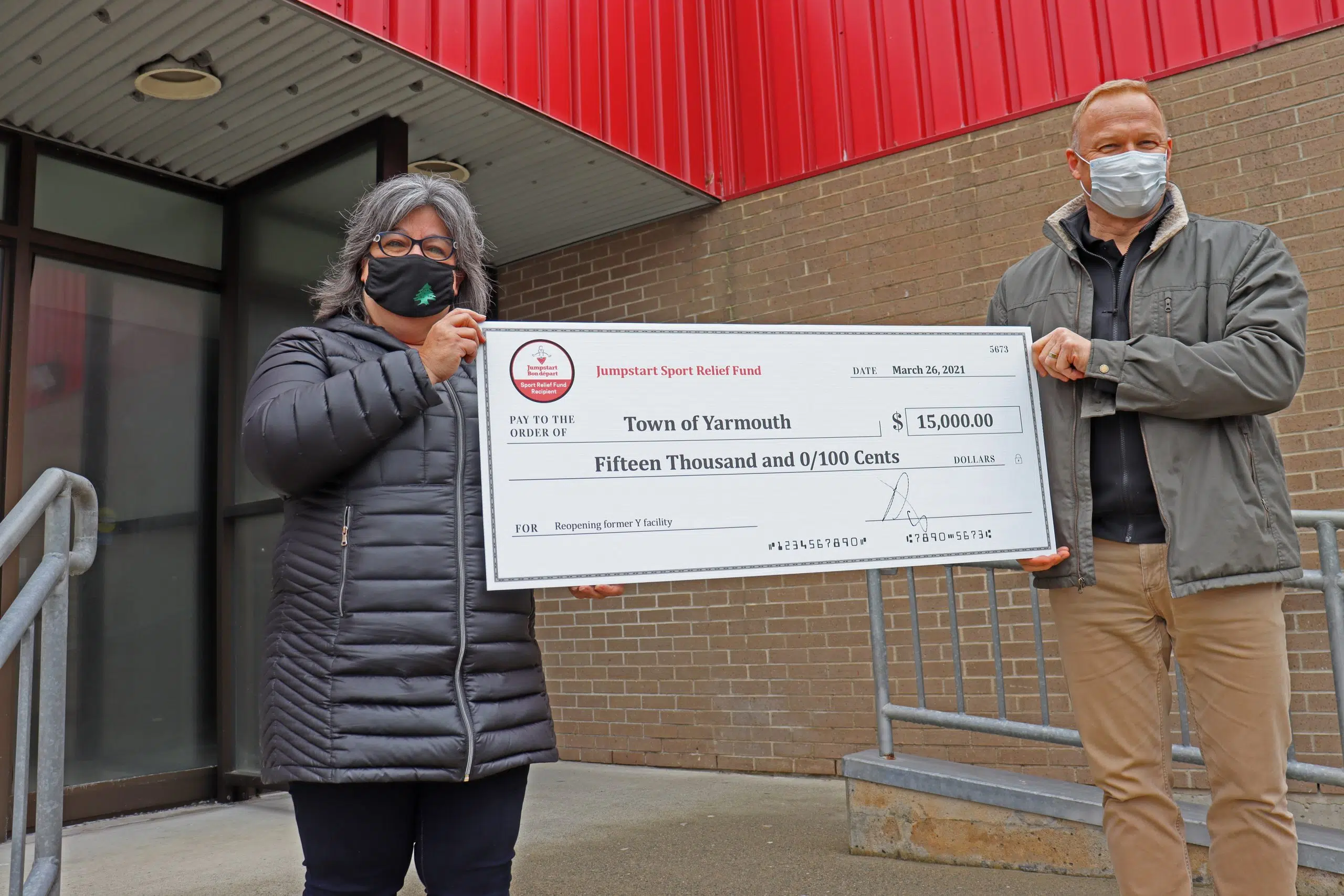 $15,000 Grant From Canadian Tire To Reopen 275 Main St.
