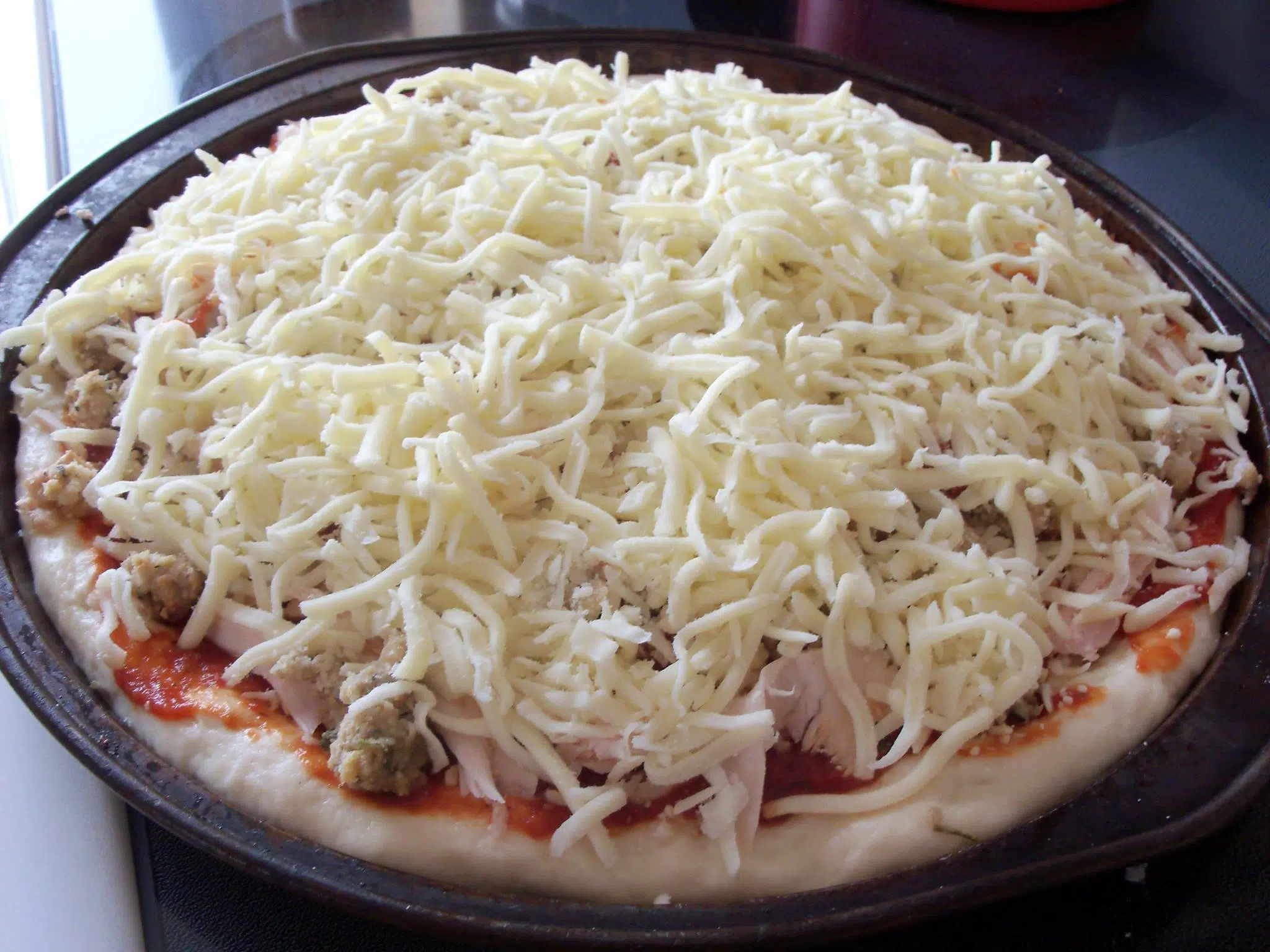 Would you combine your leftovers and  Turkey to make a  Pizza ?
