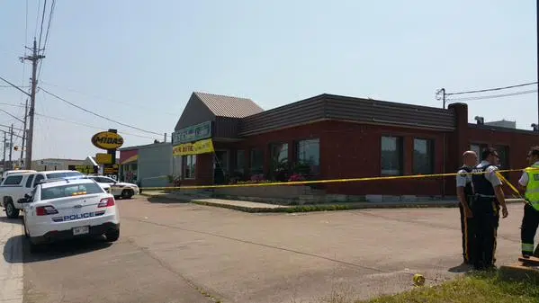 Kitchen Fire Breaks Out In Mountain Road Restaurant