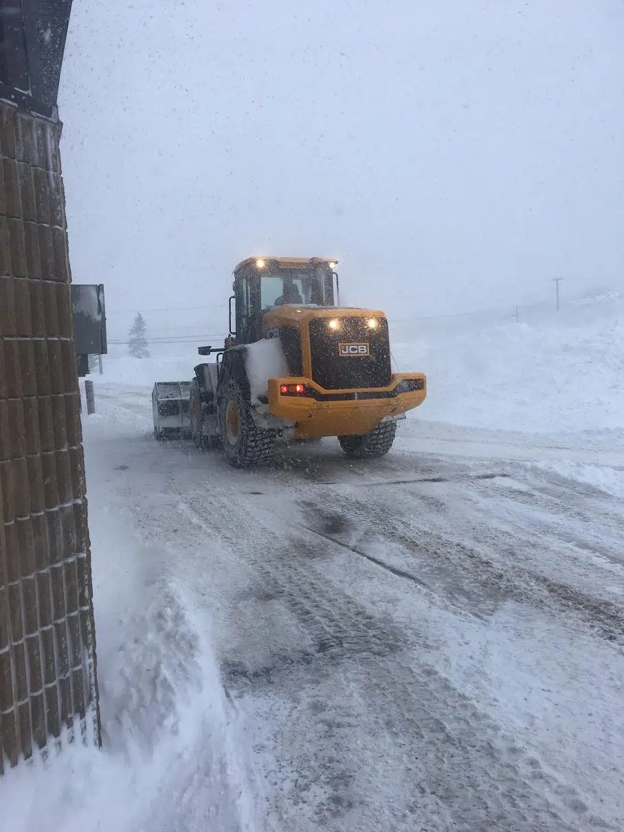 Heavy Snowfall Cancels School And Leaves Motorists In The Ditch