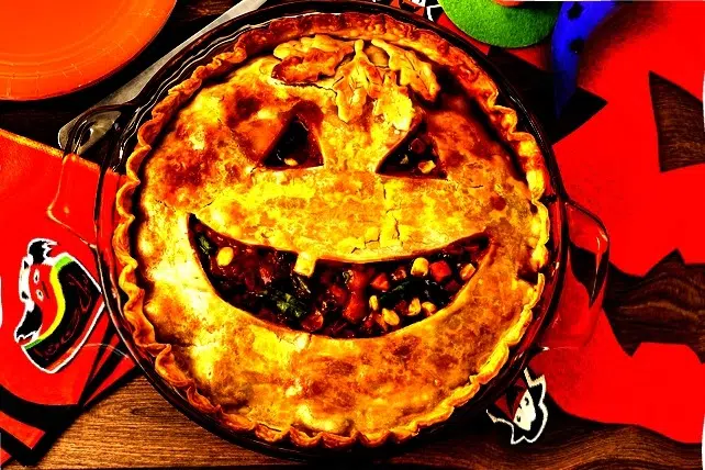 Jack-o'-Lantern BBQ Chicken Pot Pie!!
